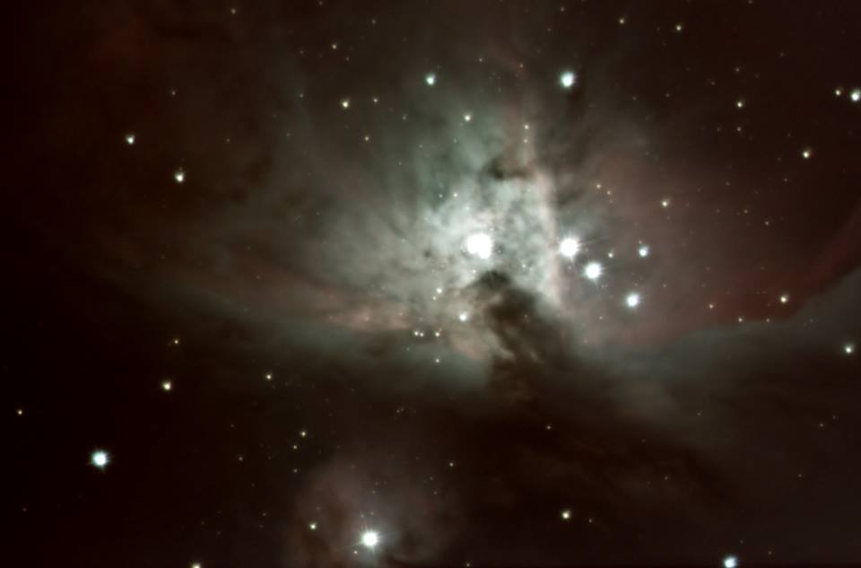 M42 เนบิวล่าในกลุ่มดาวนายพราน โดย บริษัทกล้องดูดาว(ประเทศไทย)จำกัด